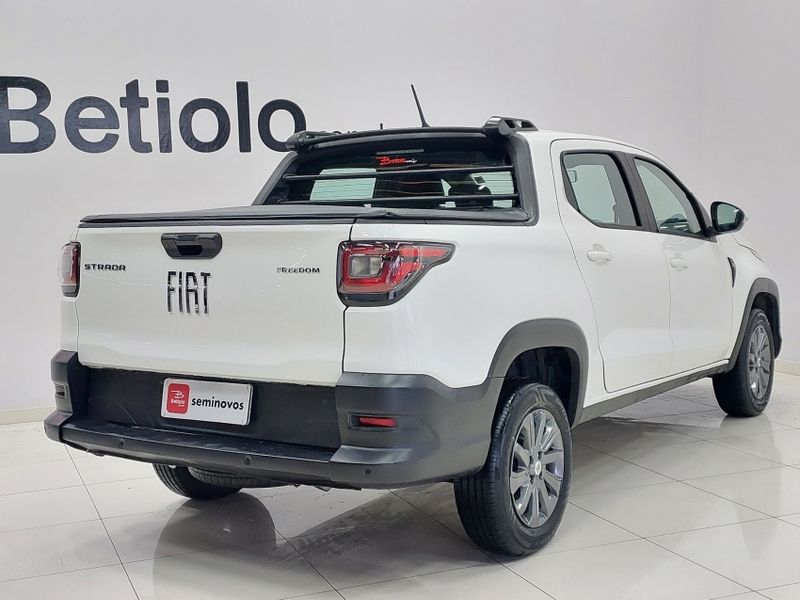 Fiat STRADA 1.3 FIREFLY FLEX FREEDOM CD MANUAL 2022/2023 BETIOLO NOVOS E SEMINOVOS LAJEADO / Carros no Vale