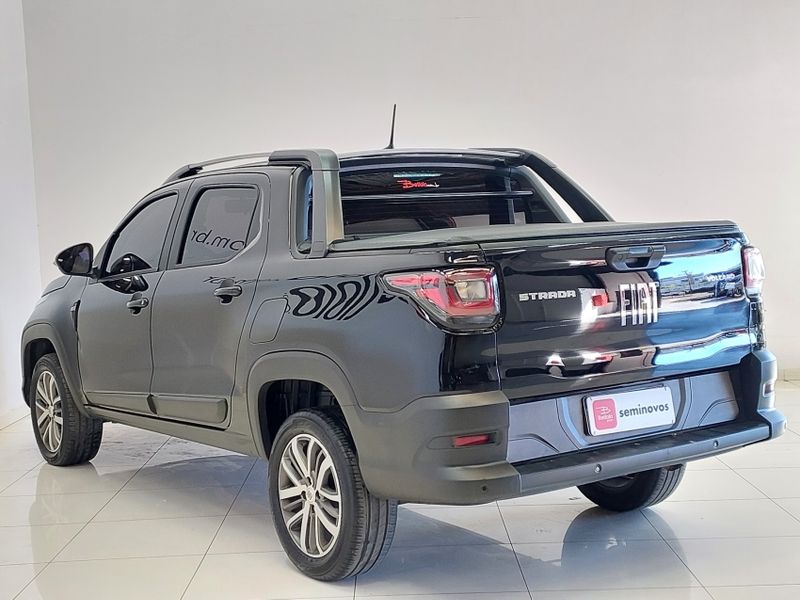 Fiat STRADA 1.3 FIREFLY FLEX VOLCANO CD CVT 2023/2023 BETIOLO NOVOS E SEMINOVOS LAJEADO / Carros no Vale