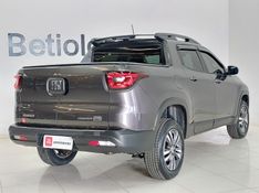 Fiat TORO 1.3 TURBO 270 FLEX FREEDOM AT6 2022/2022 BETIOLO NOVOS E SEMINOVOS LAJEADO / Carros no Vale