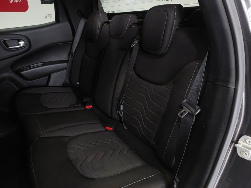 Fiat TORO 1.3 TURBO 270 FLEX FREEDOM AT6 2022/2022 BETIOLO NOVOS E SEMINOVOS LAJEADO / Carros no Vale