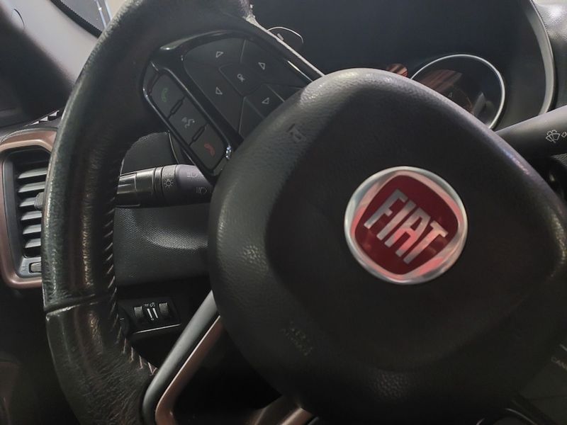 Fiat TORO 2.0 16V TURBO DIESEL RANCH 4WD AT9 2018/2019 BETIOLO NOVOS E SEMINOVOS LAJEADO / Carros no Vale