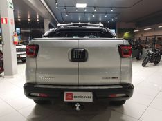 Fiat TORO 2.0 16V TURBO DIESEL RANCH 4WD AT9 2018/2019 BETIOLO NOVOS E SEMINOVOS LAJEADO / Carros no Vale