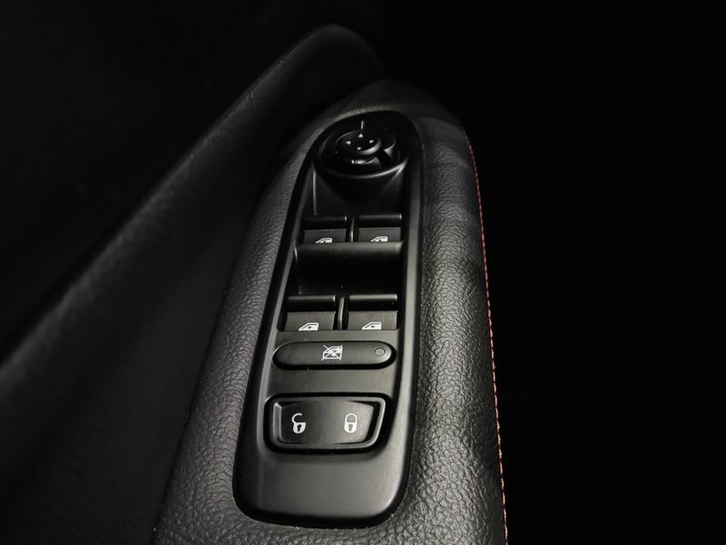 Fiat TORO 2.0 16V TURBO DIESEL ULTRA 4WD AT9 2022/2023 BETIOLO NOVOS E SEMINOVOS LAJEADO / Carros no Vale