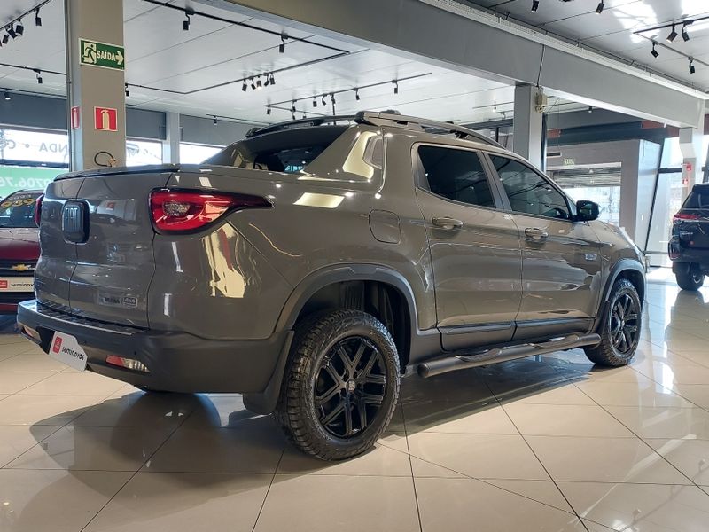 Fiat TORO 2.0 16V TURBO DIESEL ULTRA 4WD AT9 2022/2023 BETIOLO NOVOS E SEMINOVOS LAJEADO / Carros no Vale