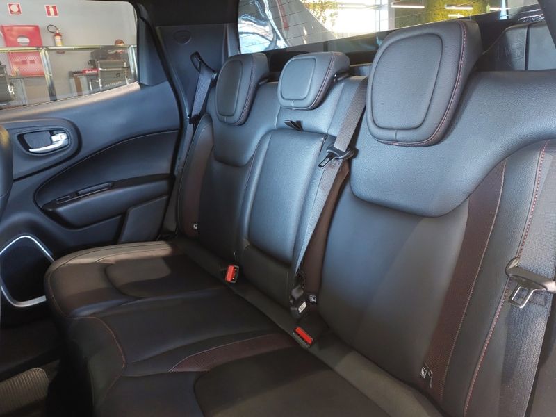 Fiat TORO 2.0 16V TURBO DIESEL ULTRA 4WD AT9 2022/2023 BETIOLO NOVOS E SEMINOVOS LAJEADO / Carros no Vale