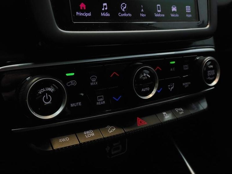Fiat TORO 2.0 16V TURBO DIESEL VOLCANO 4WD AT9 2022/2023 BETIOLO NOVOS E SEMINOVOS LAJEADO / Carros no Vale
