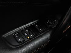 Fiat TORO 2.0 16V TURBO DIESEL VOLCANO 4WD AT9 2020/2021 BETIOLO NOVOS E SEMINOVOS LAJEADO / Carros no Vale