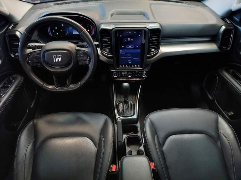 Fiat TORO 2.0 16V TURBO DIESEL VOLCANO 4WD AT9 2022/2023 BETIOLO NOVOS E SEMINOVOS LAJEADO / Carros no Vale