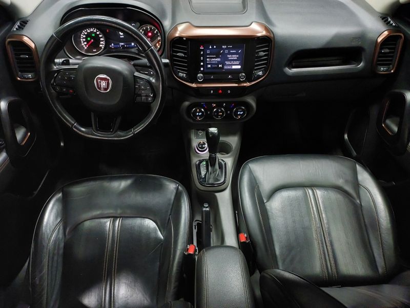 Fiat TORO 2.0 16V TURBO DIESEL VOLCANO 4WD AT9 2020/2021 BETIOLO NOVOS E SEMINOVOS LAJEADO / Carros no Vale