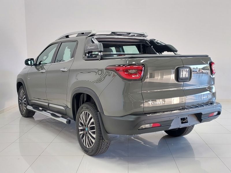 Fiat TORO 2.2 TURBO DIESEL RANCH 4WD AT9 2025/2025 BETIOLO NOVOS E SEMINOVOS LAJEADO / Carros no Vale