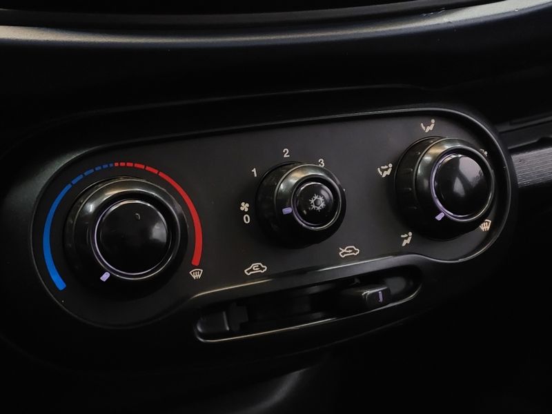 Fiat UNO 1.0 FIRE FLEX ATTRACTIVE MANUAL 2018/2019 BETIOLO NOVOS E SEMINOVOS LAJEADO / Carros no Vale