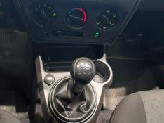 Ford FIESTA 1.6 MPI SEDAN 8V FLEX 4P MANUAL 2010/2011 BETIOLO NOVOS E SEMINOVOS LAJEADO / Carros no Vale