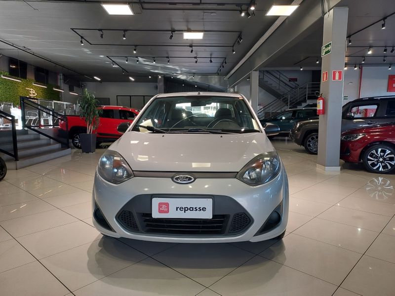 Ford FIESTA 1.6 MPI SEDAN 8V FLEX 4P MANUAL 2010/2011 BETIOLO NOVOS E SEMINOVOS LAJEADO / Carros no Vale