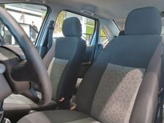 Ford FIESTA 1.6 MPI SEDAN 8V FLEX 4P MANUAL 2010/2011 BETIOLO NOVOS E SEMINOVOS LAJEADO / Carros no Vale
