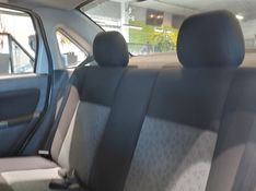 Ford FIESTA 1.6 MPI SEDAN 8V FLEX 4P MANUAL 2010/2011 BETIOLO NOVOS E SEMINOVOS LAJEADO / Carros no Vale