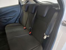 Ford FIESTA 1.6 SEL HATCH 16V FLEX 4P POWERSHIFT 2017/2017 BETIOLO NOVOS E SEMINOVOS LAJEADO / Carros no Vale