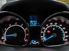Ford FIESTA 1.6 TITANIUM PLUS SEDAN 16V FLEX 4P POWERSHIFT 2017/2017 BETIOLO NOVOS E SEMINOVOS LAJEADO / Carros no Vale