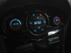 Ford FIESTA 1.6 TITANIUM PLUS SEDAN 16V FLEX 4P POWERSHIFT 2017/2017 BETIOLO NOVOS E SEMINOVOS LAJEADO / Carros no Vale