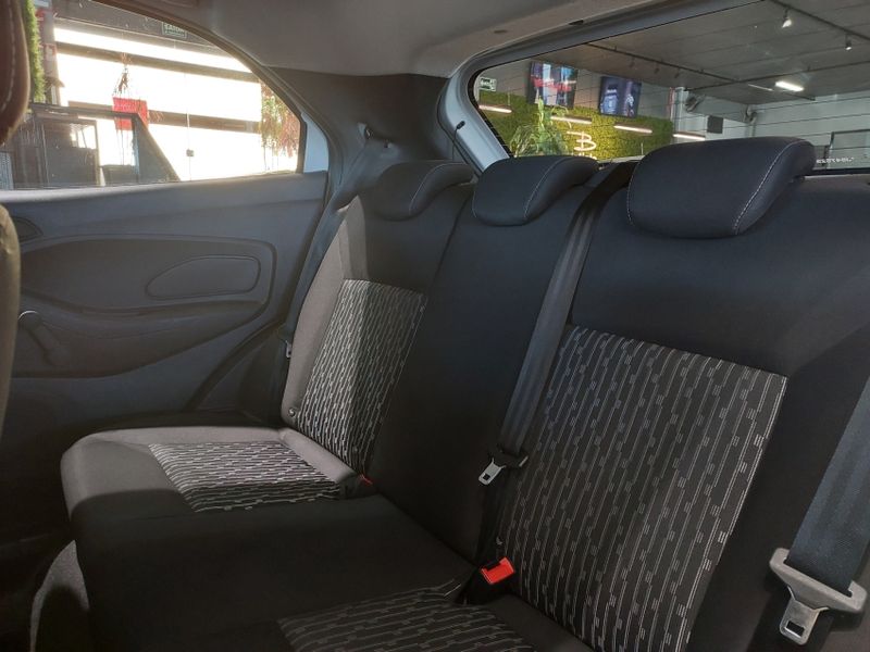 Ford KA 1.0 TI-VCT FLEX SE MANUAL 2017/2018 BETIOLO NOVOS E SEMINOVOS LAJEADO / Carros no Vale
