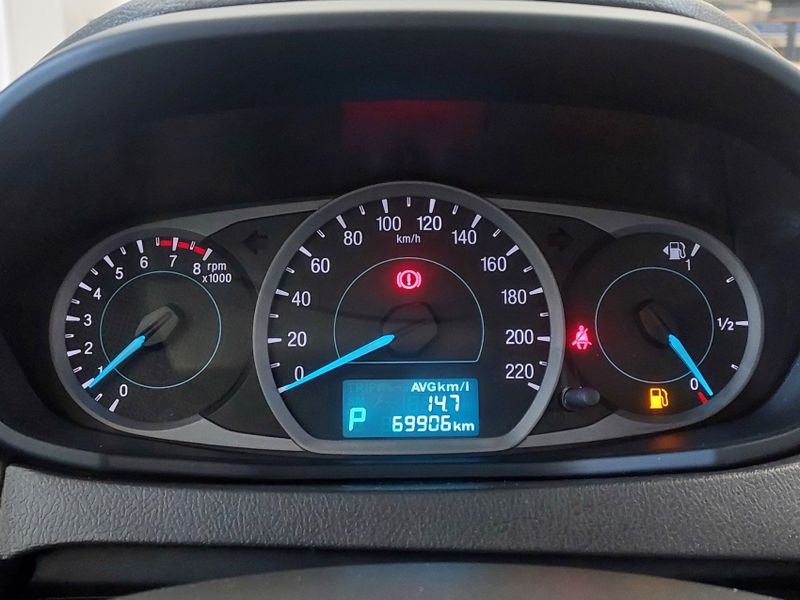 Ford KA 1.5 TI-VCT FLEX SE PLUS AUTOMÁTICO 2020/2020 BETIOLO NOVOS E SEMINOVOS LAJEADO / Carros no Vale