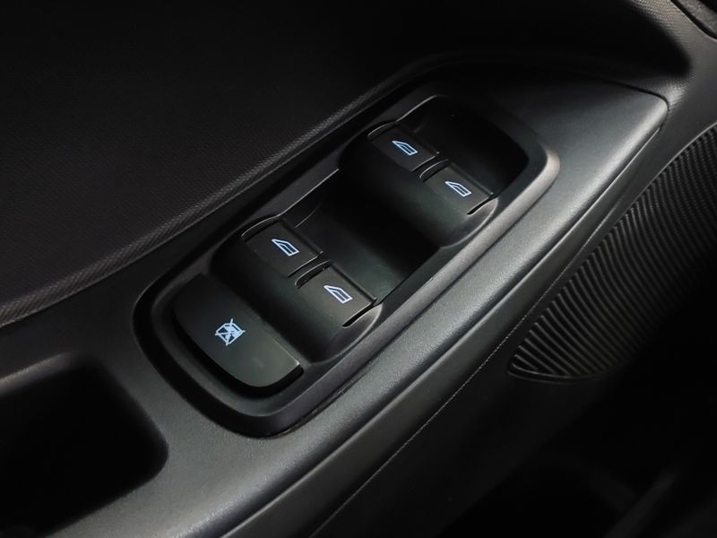Ford KA 1.5 TI-VCT FLEX SE PLUS AUTOMÁTICO 2020/2020 BETIOLO NOVOS E SEMINOVOS LAJEADO / Carros no Vale
