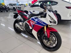Honda Motos CBR 1000 Fireblade 2013/2013 BETIOLO NOVOS E SEMINOVOS LAJEADO / Carros no Vale