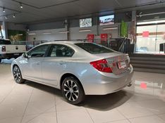 Honda CIVIC 2.0 LXR 16V FLEX 4P AUTOMÁTICO 2014/2015 BETIOLO NOVOS E SEMINOVOS LAJEADO / Carros no Vale