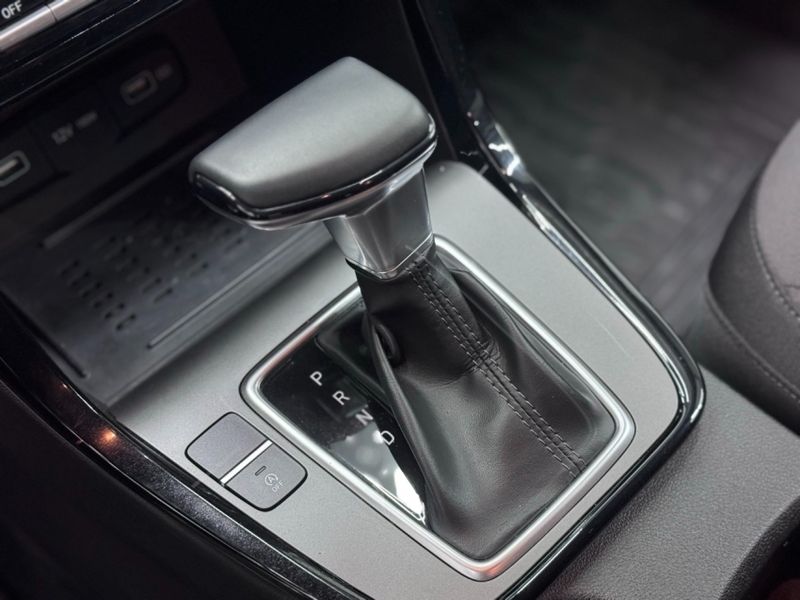 Hyundai CRETA 1.0 TGDI FLEX LIMITED AUTOMÁTICO 2024/2025 BETIOLO NOVOS E SEMINOVOS LAJEADO / Carros no Vale