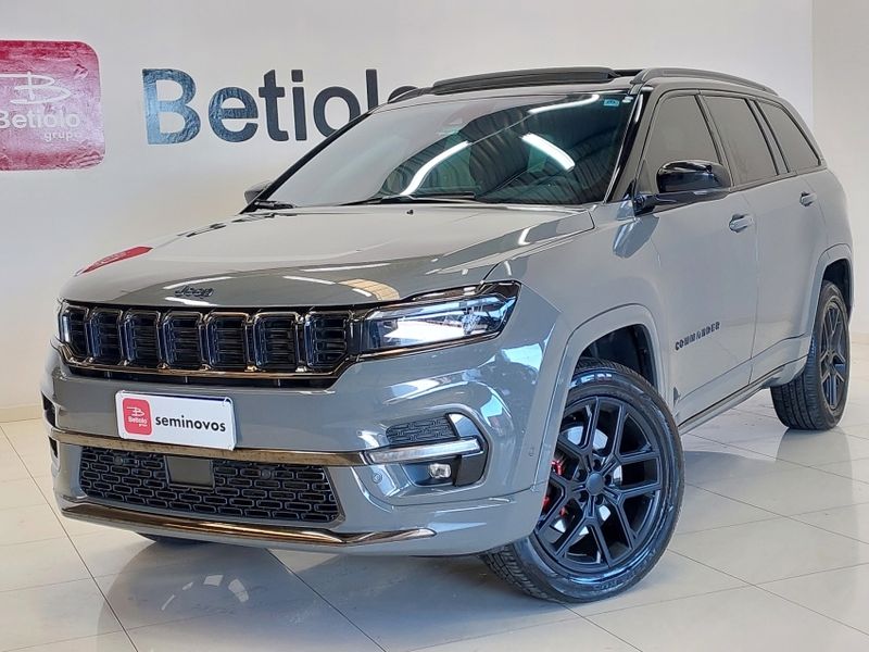 JEEP COMMANDER 2.0 HURRICANE 4 TURBO GASOLINA BLACKHAWK AT9 2024/2025 BETIOLO NOVOS E SEMINOVOS LAJEADO / Carros no Vale