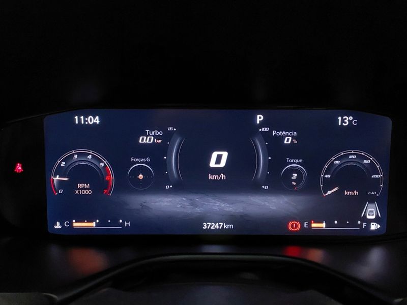 JEEP COMMANDER 2.0 HURRICANE 4 TURBO GASOLINA BLACKHAWK AT9 2024/2025 BETIOLO NOVOS E SEMINOVOS LAJEADO / Carros no Vale