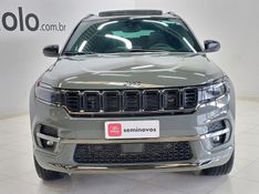JEEP COMMANDER 2.0 HURRICANE 4 TURBO GASOLINA BLACKHAWK AT9 2024/2025 BETIOLO NOVOS E SEMINOVOS LAJEADO / Carros no Vale