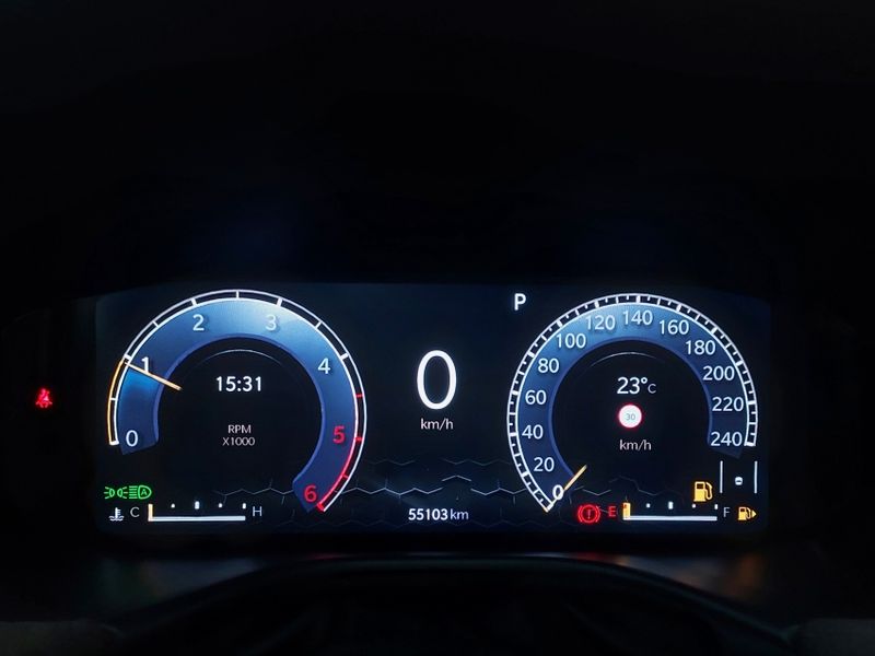 JEEP COMMANDER 2.0 TD380 TURBO DIESEL OVERLAND AT9 2022/2022 BETIOLO NOVOS E SEMINOVOS LAJEADO / Carros no Vale