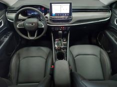 JEEP COMPASS 1.3 T270 TURBO FLEX LONGITUDE AT6 2025/2025 BETIOLO NOVOS E SEMINOVOS LAJEADO / Carros no Vale