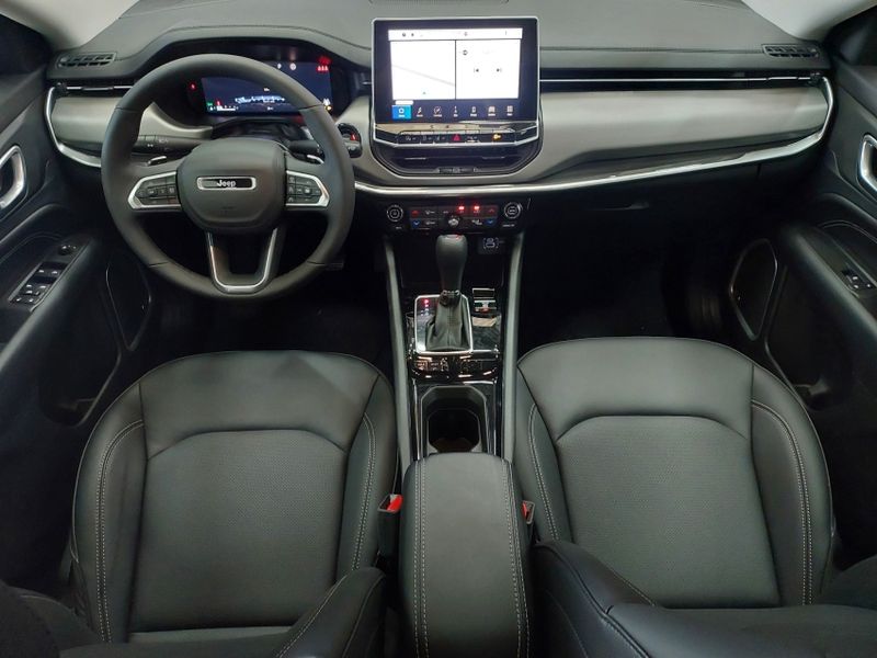 JEEP COMPASS 1.3 T270 TURBO FLEX LONGITUDE AT6 2025/2025 BETIOLO NOVOS E SEMINOVOS LAJEADO / Carros no Vale