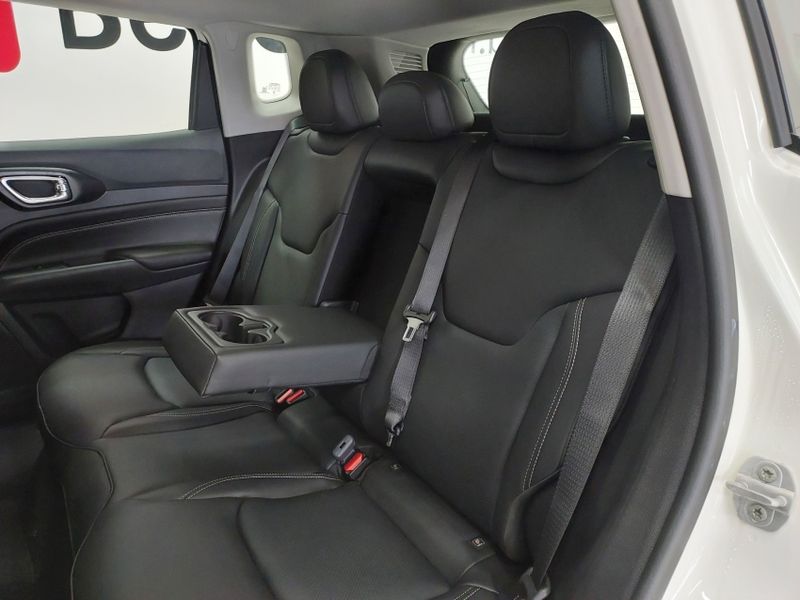 JEEP COMPASS 1.3 T270 TURBO FLEX LONGITUDE AT6 2025/2025 BETIOLO NOVOS E SEMINOVOS LAJEADO / Carros no Vale