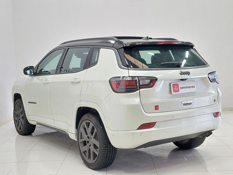 JEEP COMPASS 1.3 T270 TURBO FLEX S AT6 2024/2025 BETIOLO NOVOS E SEMINOVOS LAJEADO / Carros no Vale