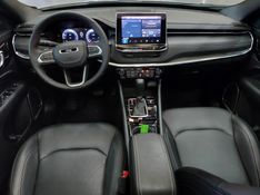 JEEP COMPASS 1.3 T270 TURBO FLEX S AT6 2024/2025 BETIOLO NOVOS E SEMINOVOS LAJEADO / Carros no Vale