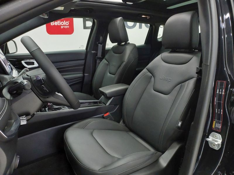 JEEP COMPASS 1.3 T270 TURBO FLEX S AT6 2025/2025 BETIOLO NOVOS E SEMINOVOS LAJEADO / Carros no Vale