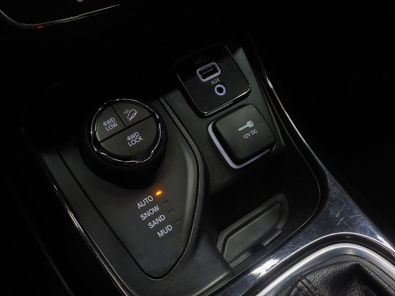 JEEP COMPASS 2.0 16V DIESEL LIMITED 4X4 AUTOMÁTICO 2019/2020 BETIOLO NOVOS E SEMINOVOS LAJEADO / Carros no Vale
