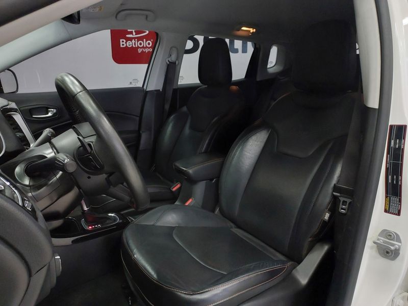 JEEP COMPASS 2.0 16V FLEX LIMITED AUTOMÁTICO 2019/2020 BETIOLO NOVOS E SEMINOVOS LAJEADO / Carros no Vale