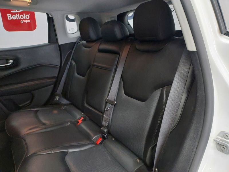 JEEP COMPASS 2.0 16V FLEX LIMITED AUTOMÁTICO 2019/2020 BETIOLO NOVOS E SEMINOVOS LAJEADO / Carros no Vale