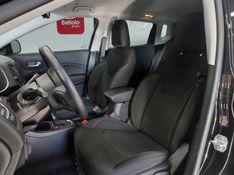 JEEP COMPASS 2.0 16V FLEX SPORT AUTOMÁTICO 2020/2021 BETIOLO NOVOS E SEMINOVOS LAJEADO / Carros no Vale