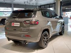 JEEP COMPASS 2.0 HURRICANE 4 TURBO GASOLINA BLACKHAWK AT9 2024/2025 BETIOLO NOVOS E SEMINOVOS LAJEADO / Carros no Vale
