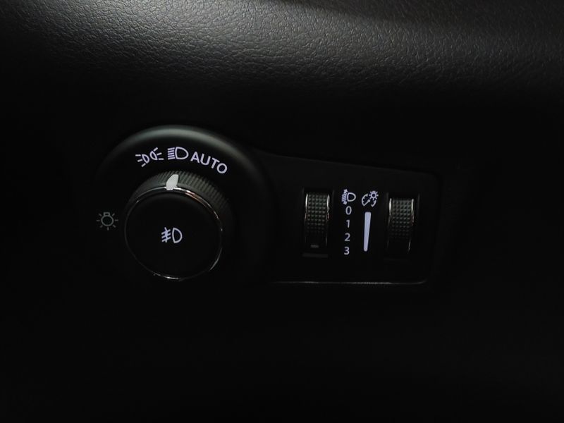 JEEP COMPASS 2.0 TD350 TURBO DIESEL LONGITUDE AT9 2022/2023 BETIOLO NOVOS E SEMINOVOS LAJEADO / Carros no Vale