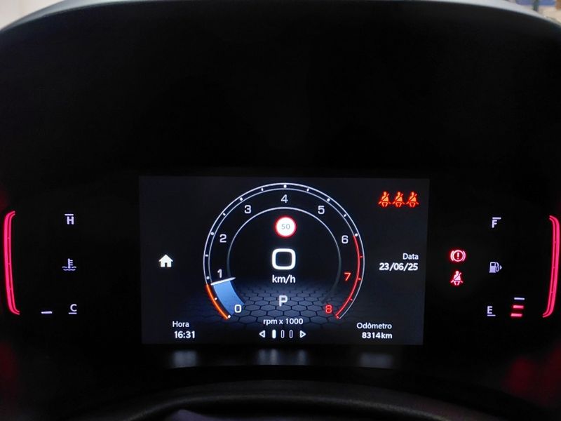 JEEP RENEGADE 1.3 T270 TURBO FLEX LONGITUDE AT6 2024/2025 BETIOLO NOVOS E SEMINOVOS LAJEADO / Carros no Vale