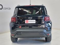 JEEP RENEGADE 1.3 T270 TURBO FLEX LONGITUDE AT6 2024/2025 BETIOLO NOVOS E SEMINOVOS LAJEADO / Carros no Vale