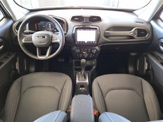 JEEP RENEGADE 1.3 T270 TURBO FLEX LONGITUDE AT6 2025/2025 BETIOLO NOVOS E SEMINOVOS LAJEADO / Carros no Vale