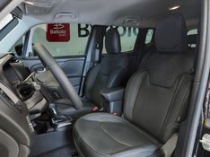 JEEP RENEGADE 1.3 T270 TURBO FLEX LONGITUDE AT6 2024/2025 BETIOLO NOVOS E SEMINOVOS LAJEADO / Carros no Vale