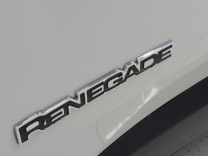 JEEP RENEGADE 1.8 16V FLEX 4P AUTOMÁTICO 2019/2020 BETIOLO NOVOS E SEMINOVOS LAJEADO / Carros no Vale