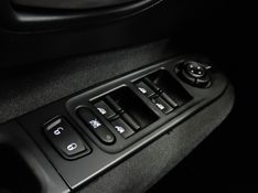 JEEP RENEGADE 1.8 16V FLEX SPORT 4P AUTOMÁTICO 2021/2021 BETIOLO NOVOS E SEMINOVOS LAJEADO / Carros no Vale